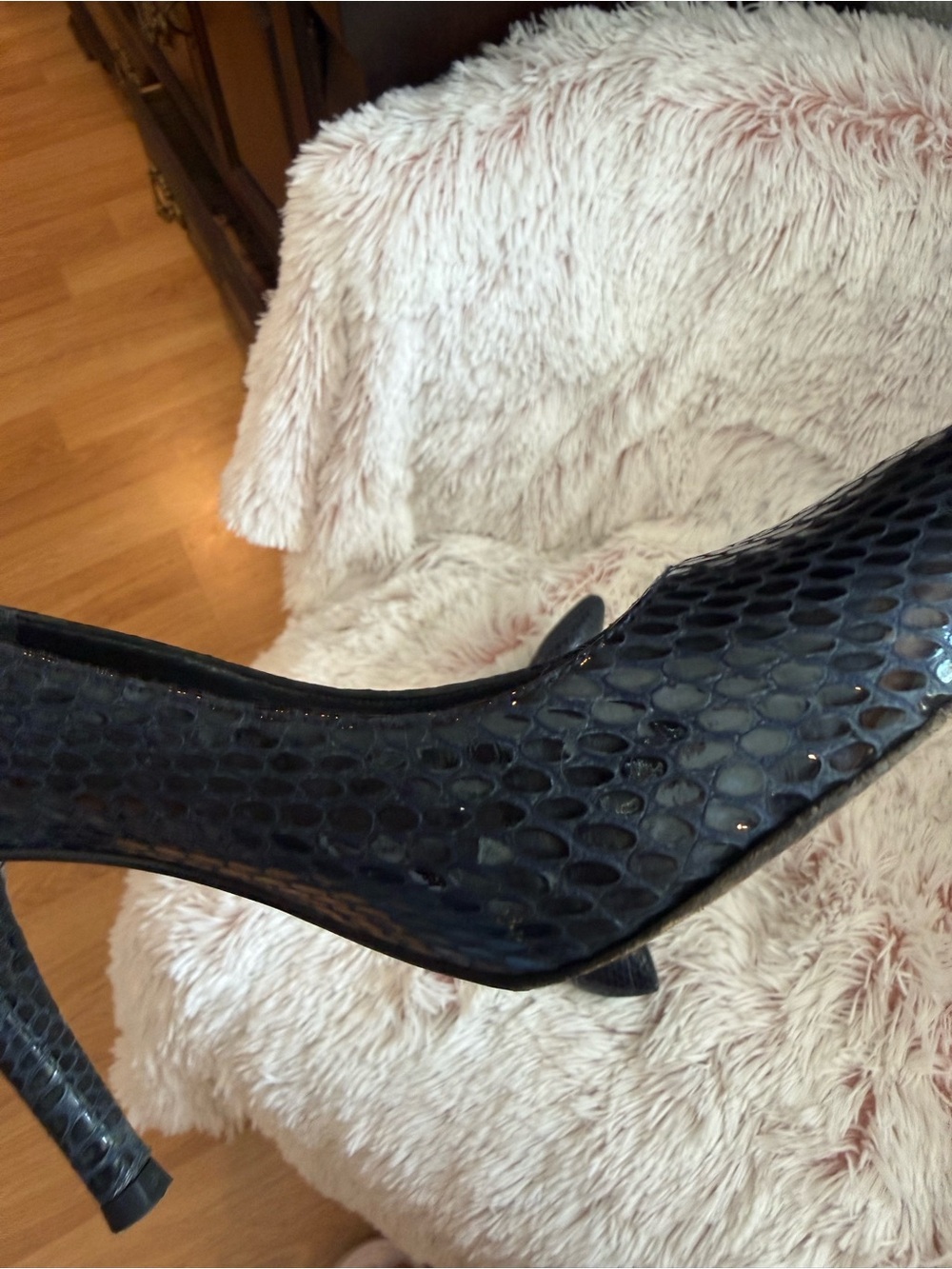 Stuart Weitzman Blue Snakeskin Pointed Toe Pumps - Picture 5 of 6